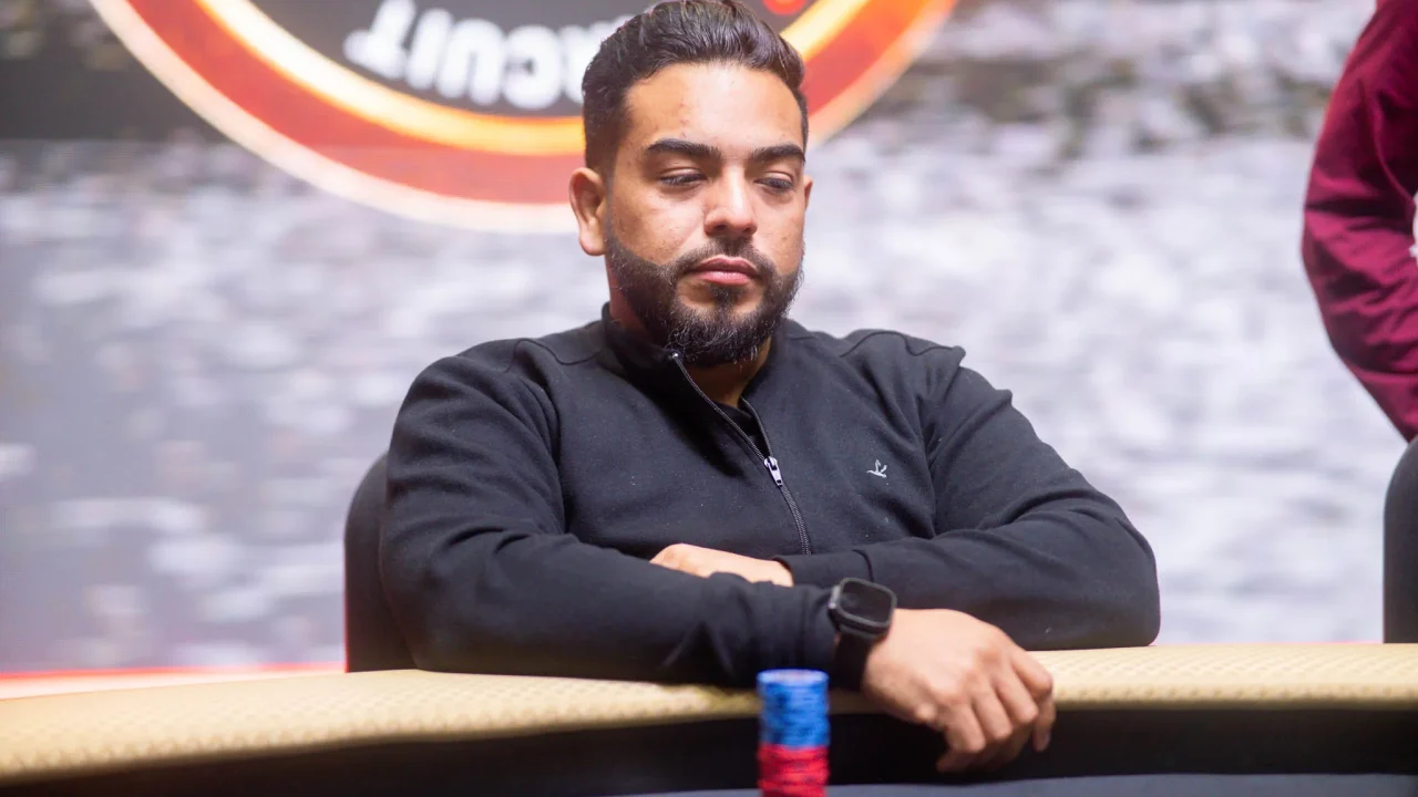 Dyel Silva Wins Massive Pot with Three-of-a-Kind at KSOP Circuit Amazônia Mega Stack