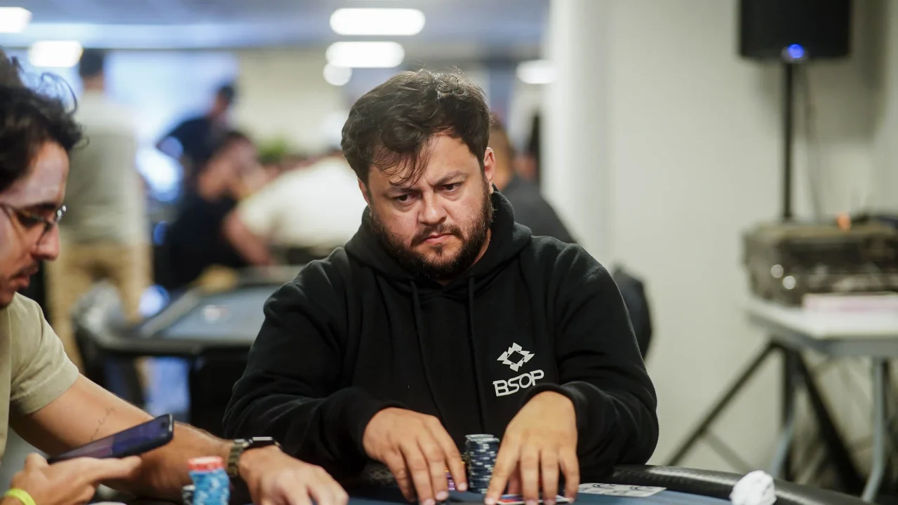 Palisson Medeiros Leads High Roller at NPS Pixbet Recife as Registration Continues