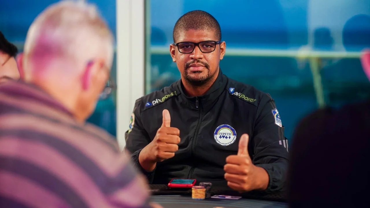 Jeferson Cleitiano Leads Day 1 Qualifying for NPS Pixbet Recife Main Event