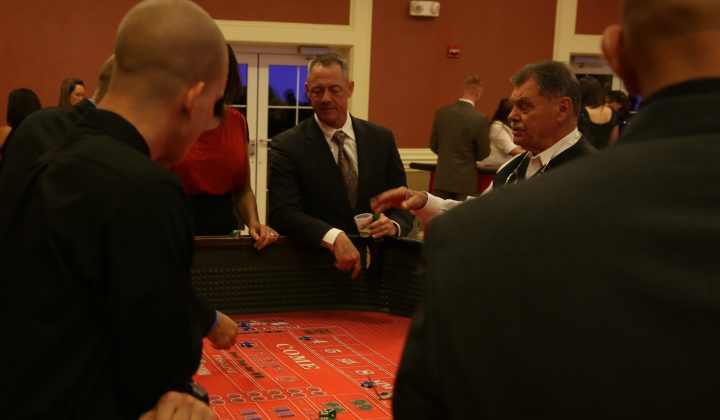 Reviewing IGT’s Game King Video Poker – The Ubiquitous Casino Classic