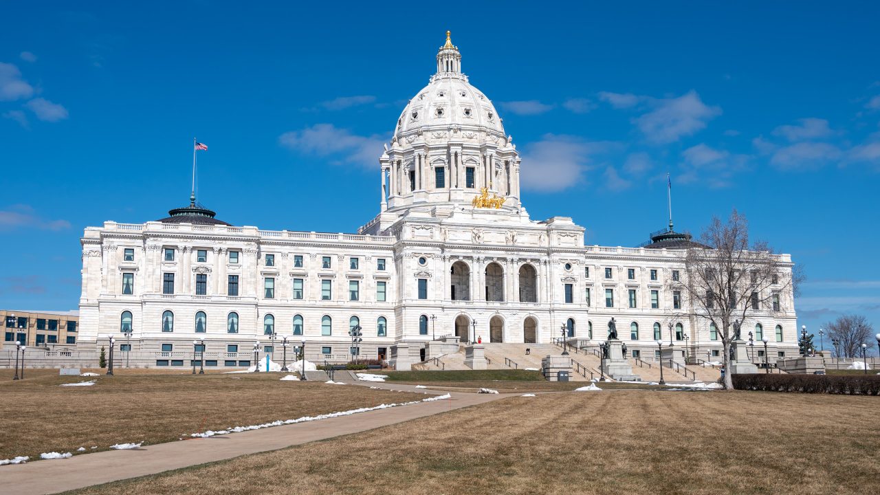Minnesota Bill to Ban Prediction Markets Awaits Governor’s Signature