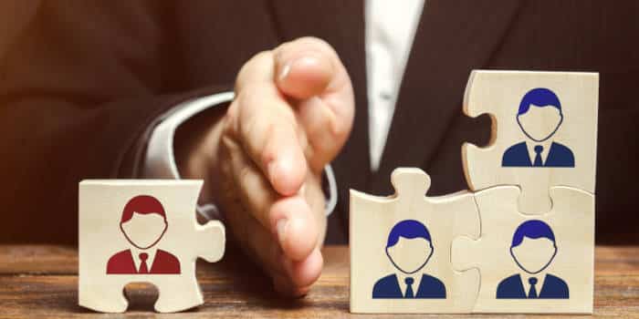 Betting Industry Faces Layoffs Amid Stalled Growth and AI Adoption