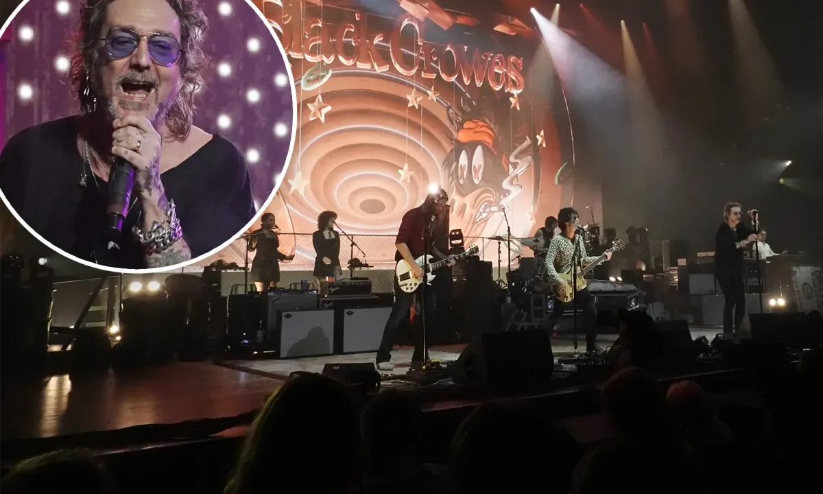 Black Crowes Singer Booed for Mocking Florida Fans’ “USA” Chant