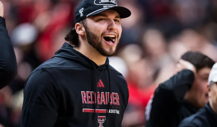 Texas Tech Backs Quarterback Brendan Sorsby Amid Gambling Addiction Treatment