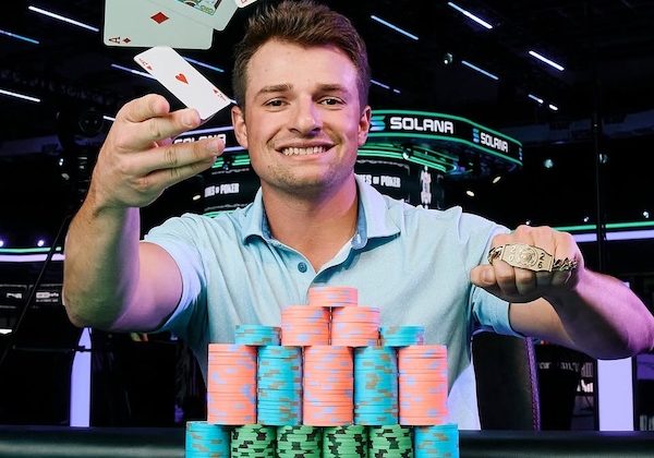 Jason Zipfel Wins First WSOP Bracelet in $1,500 Pot-Limit Omaha Event