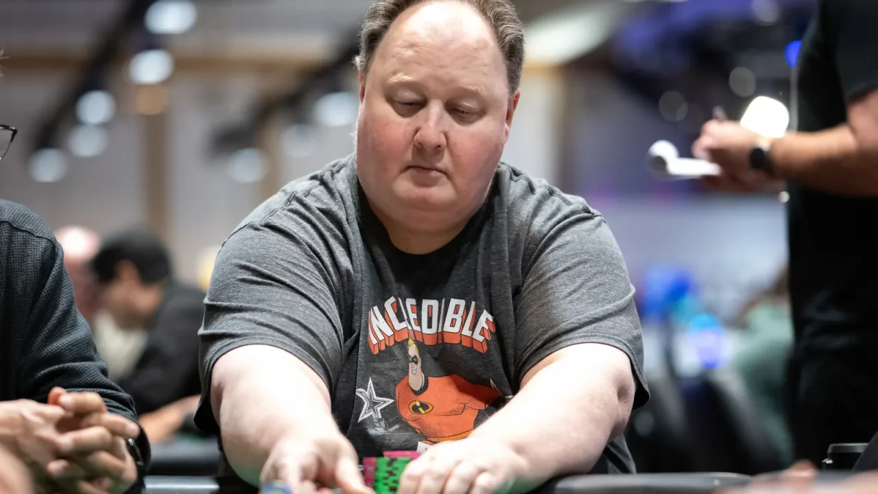 Greg Raymer’s “Douche Bag Clause” for Fossil Giveaways at WSOP