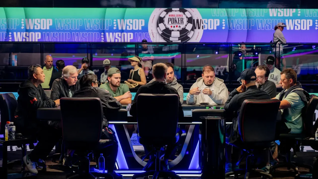 WSOP Main Event Debates Shot Clock Implementation Amidst Tanking Concerns