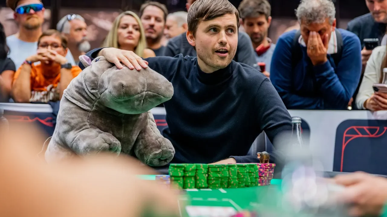 Martin Kabrhel Secures Sixth WSOP Bracelet While Multi-Tasking Live Events