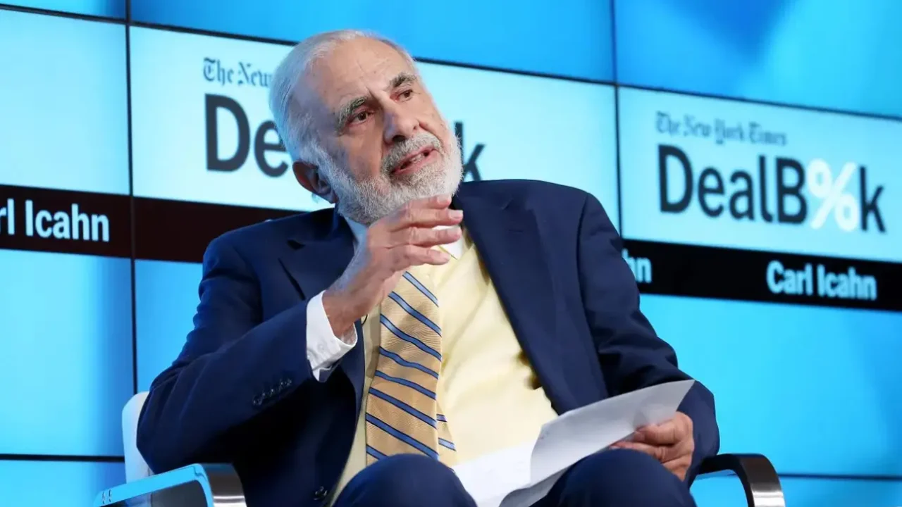 Carl Icahn Explores $33 Per Share Caesars Bid Amidst Financing Deadline