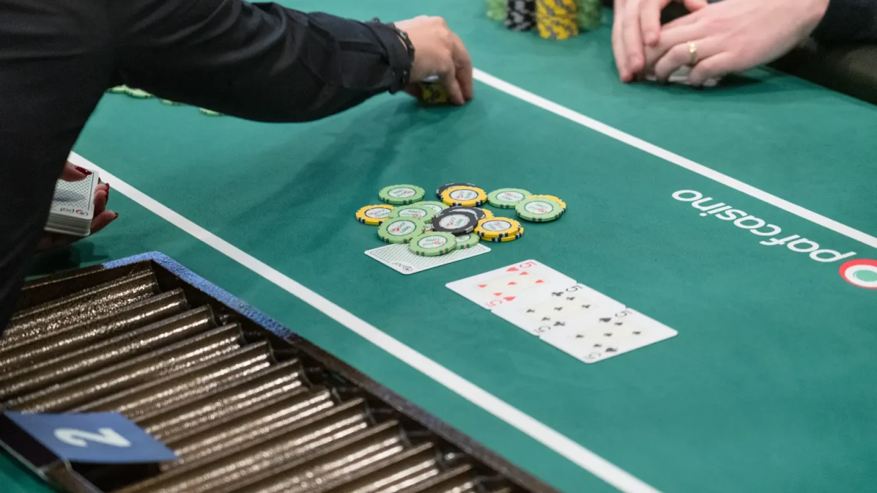 Wizard of Odds Video Poker Strategy Calculator Review: A Useful Check, Not a Shortcut
