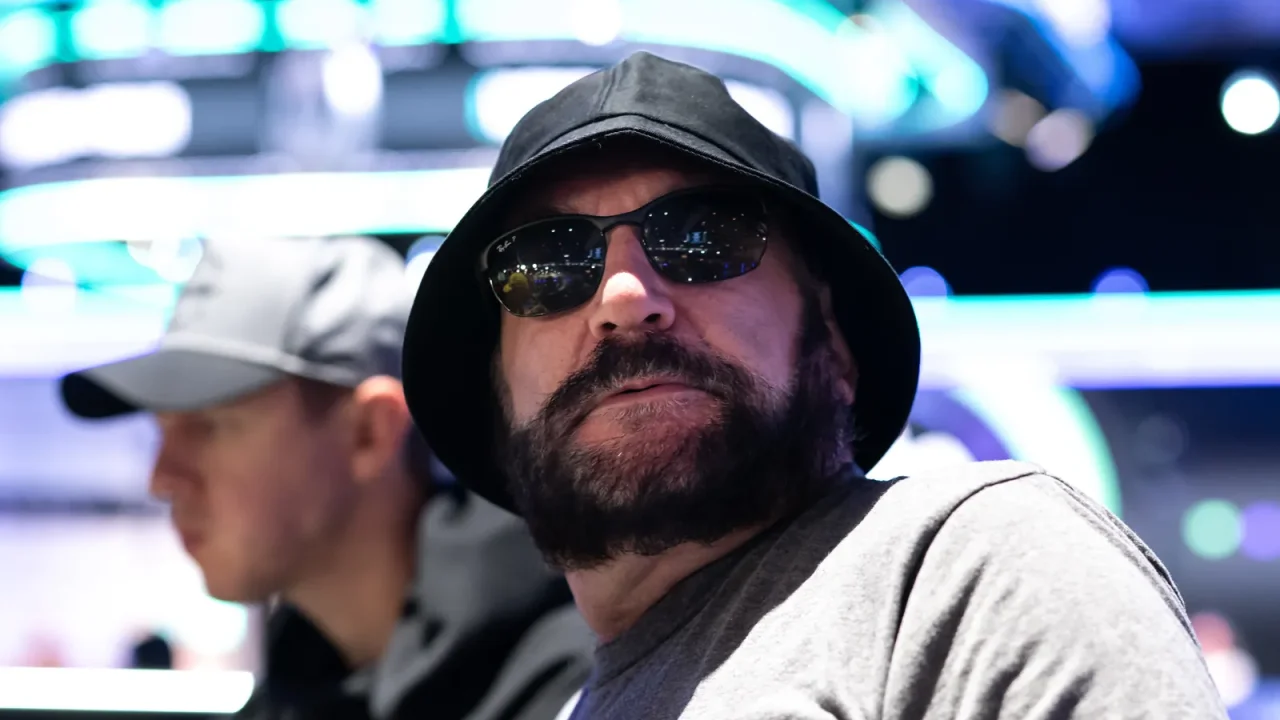 Mike Matusow Receives One-Round Penalty at WSOP Main Event for Exposing Cards